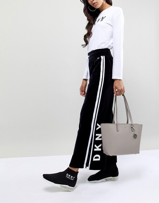 dkny bryant sutton bucket bag